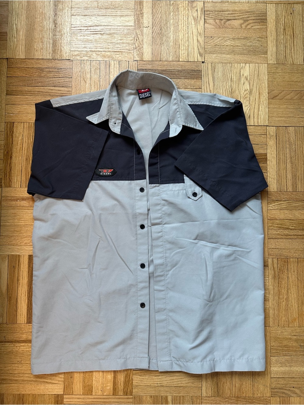 Diesel Two-Tone Short-Sleeve Button-Up Shirt - Black & Light Gray